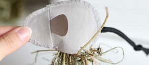 Anleitung DIY Spielzeug für Katzen.